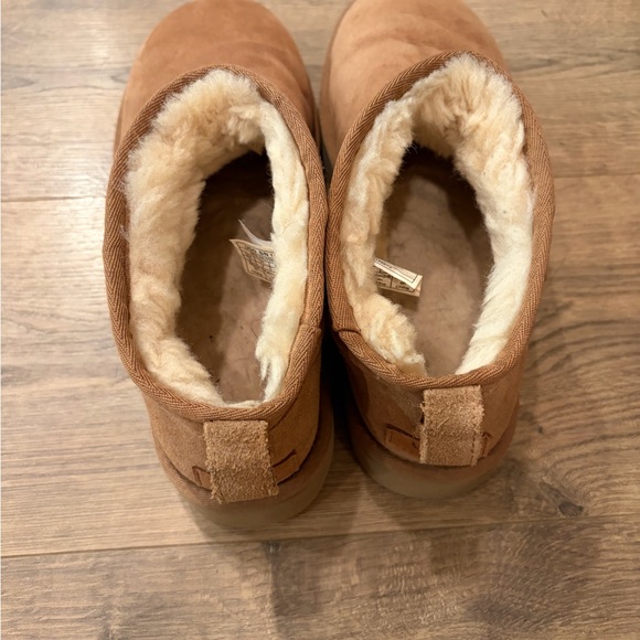 UGG chestnut ultra mini boots - Picture 5 of 5